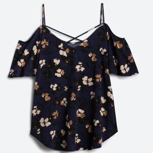 KAILEIGH * Stitch Fix * Valette Back Detail Cold Shoulder Knot Top